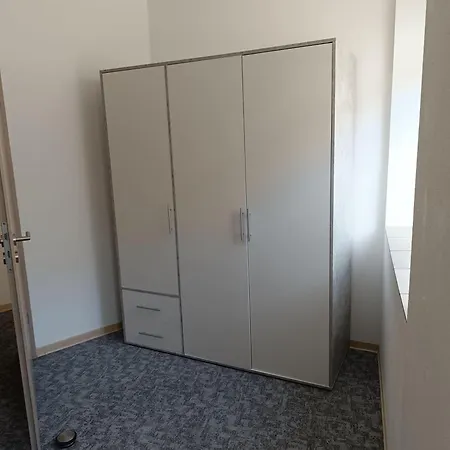 Wohnen-in-der-uni-silber-und-welterbestadt-freiberg-whg-1 *